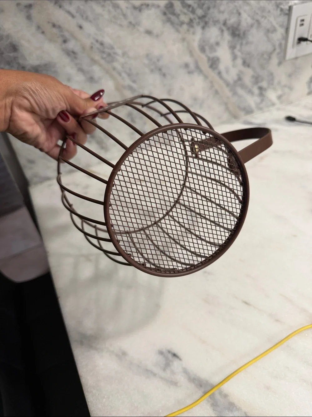 Brown Coffee Wire Basket Mug Holder - Home Kitchen